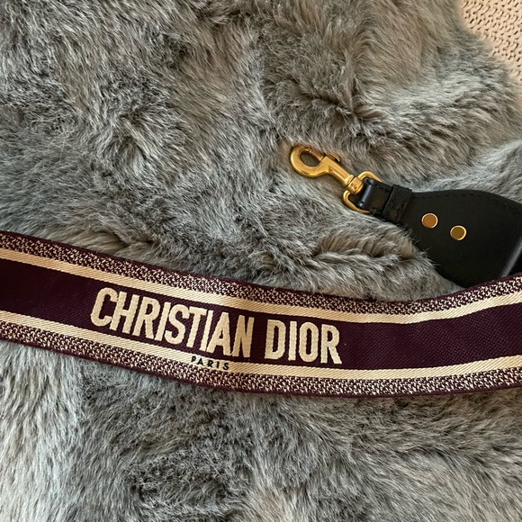 DIOR BAG LOGO STRAP BURGUNDY 100% AUTHENTIC - Picture 6 of 11